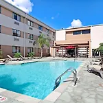 Ramada By Wyndham Houston Intercontinental Airport South