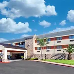 Ramada By Wyndham Houston Intercontinental Airport South